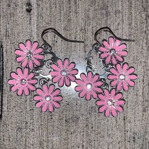 Gorgeous pink flower earrings